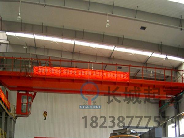 山東棗莊雙小車吊鉤橋式行車的核心優勢