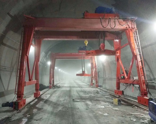 黑龍江雙鴨山架橋機(jī)公司試運(yùn)行步驟