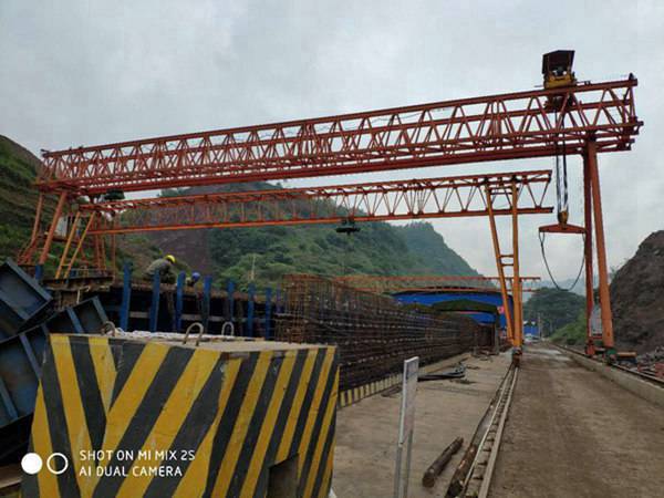 廣東清遠龍門吊廠家120t吊鉤龍門吊出租