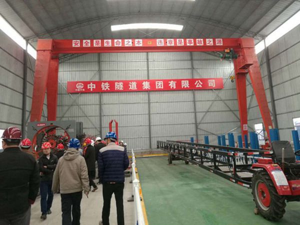 江蘇徐州龍門吊廠家80噸龍門吊事故