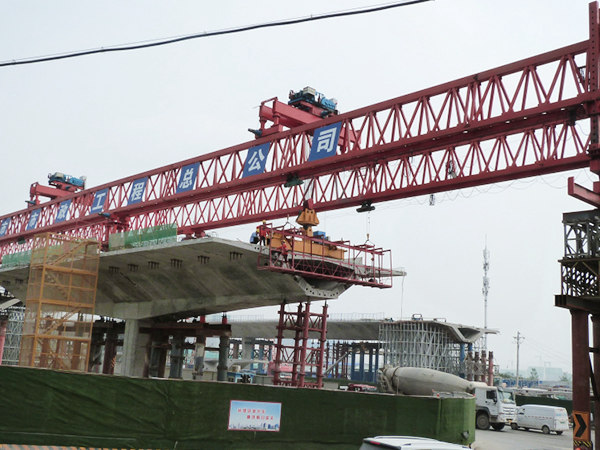 廣東揭陽架橋機廠家安裝安全遠程jian控