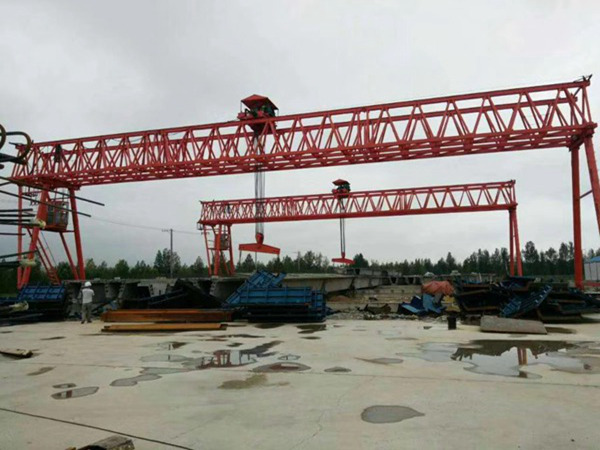 安徽六安龍門吊公司出現啃軌快速應對