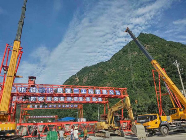 四川涼山門式起重機廠家正確繞線鋼絲繩