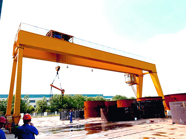 陜西安康龍門(mén)吊租賃廠家框架