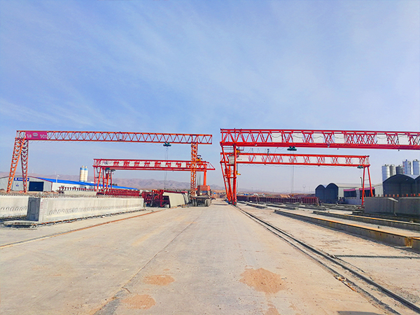 云南怒江龍門吊廠家非標準尺寸