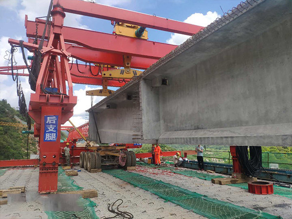 湖南長沙架橋機廠家帶大家了解架橋機的優勢以